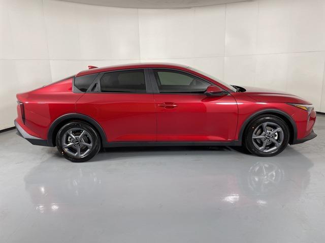 new 2025 Kia K4 car, priced at $23,004
