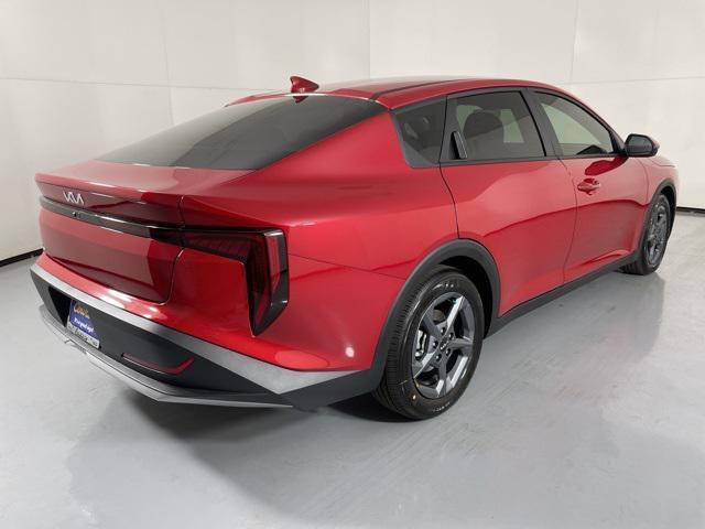 new 2025 Kia K4 car, priced at $23,004