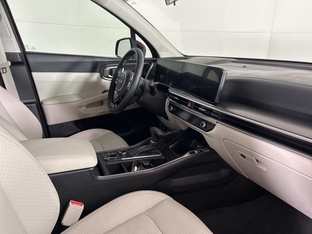 new 2025 Kia Sorento car, priced at $36,917