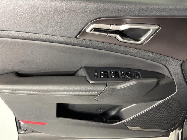 new 2026 Kia Sportage car, priced at $30,930