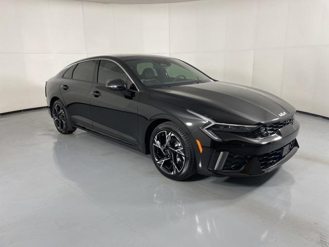 new 2025 Kia K5 car, priced at $29,221