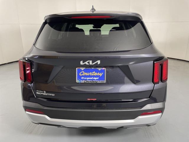 new 2025 Kia Sorento car, priced at $31,792