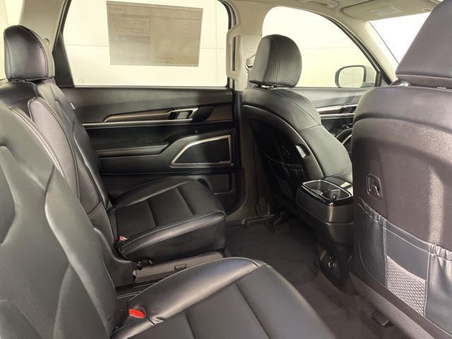 new 2025 Kia Telluride car, priced at $41,192