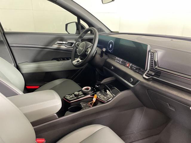 new 2025 Kia Sportage car, priced at $43,681