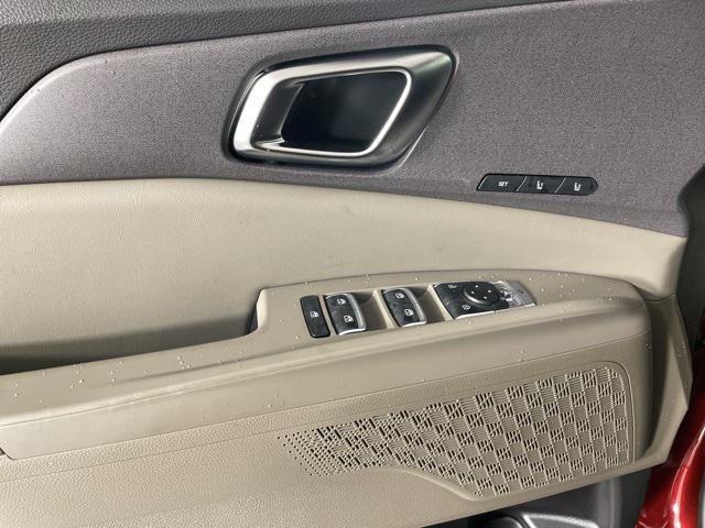 new 2026 Kia Carnival Hybrid car, priced at $42,179