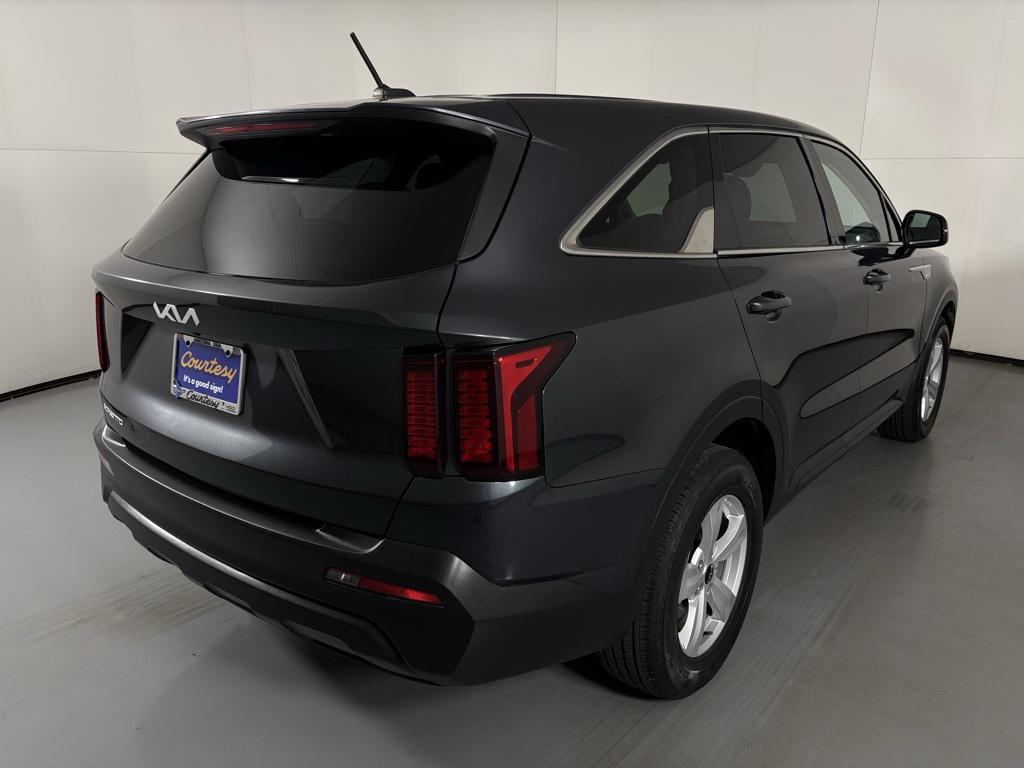 used 2023 Kia Sorento car, priced at $20,800