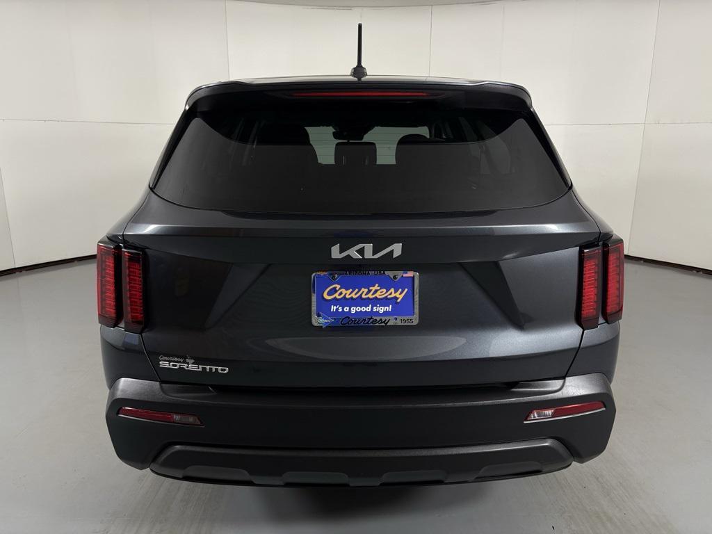 used 2023 Kia Sorento car, priced at $20,800