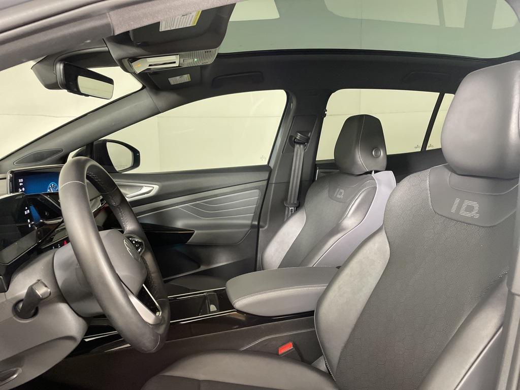 used 2024 Volkswagen ID.4 car, priced at $22,500