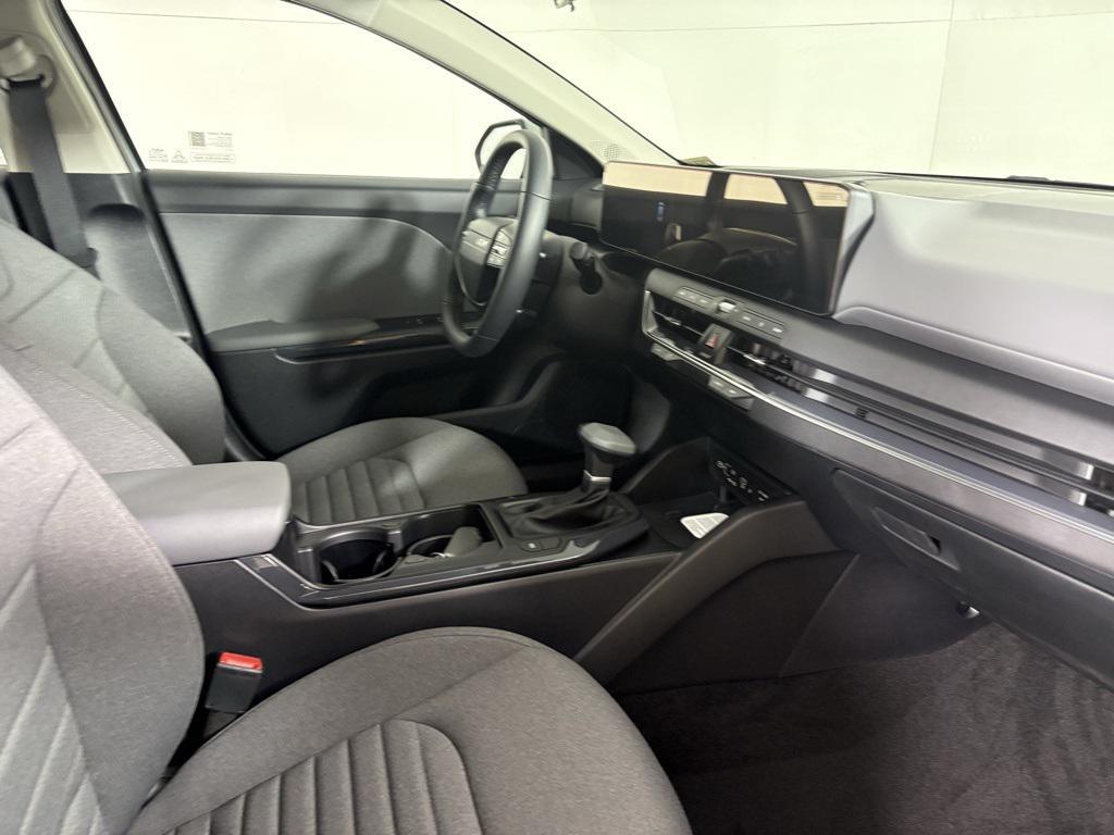 new 2025 Kia K4 car, priced at $23,602