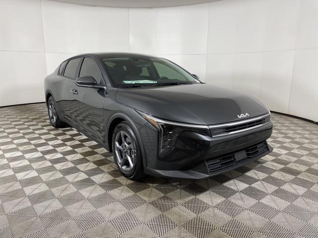 new 2025 Kia K4 car, priced at $23,415