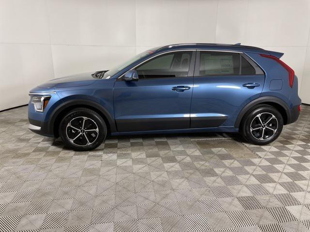new 2025 Kia Niro car, priced at $30,177