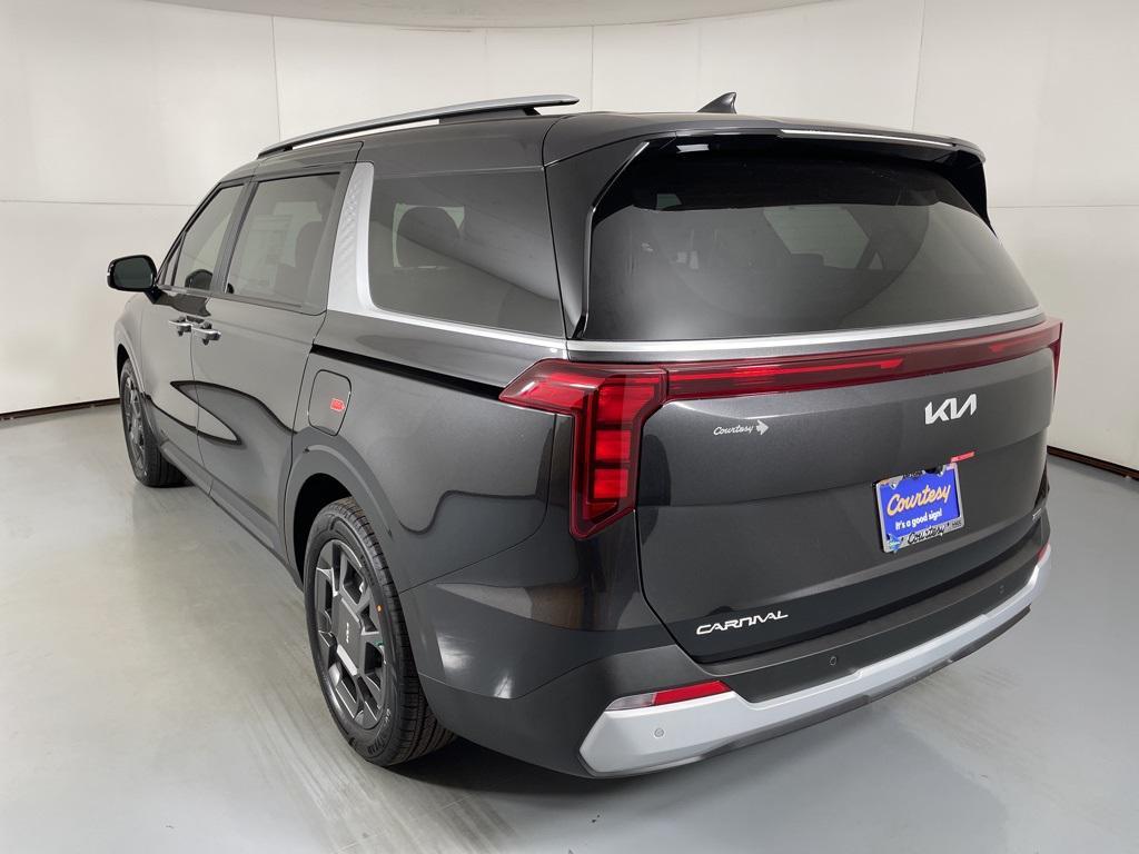 new 2026 Kia Carnival Hybrid car, priced at $42,870