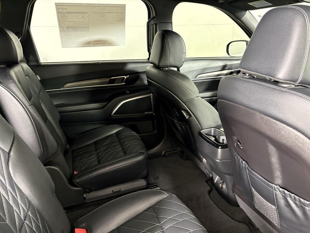 new 2025 Kia Telluride car, priced at $46,045