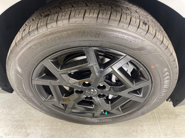 new 2026 Kia Carnival Hybrid car, priced at $48,786