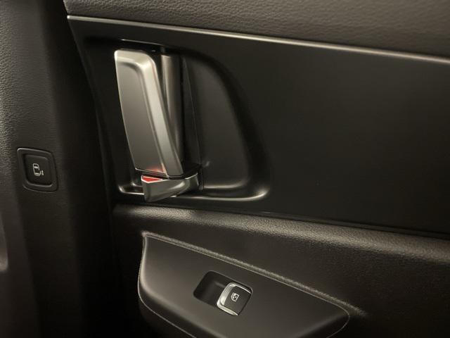 new 2026 Kia Carnival Hybrid car, priced at $48,786