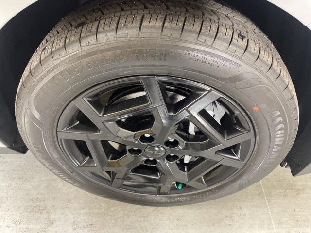 new 2026 Kia Carnival Hybrid car, priced at $48,786