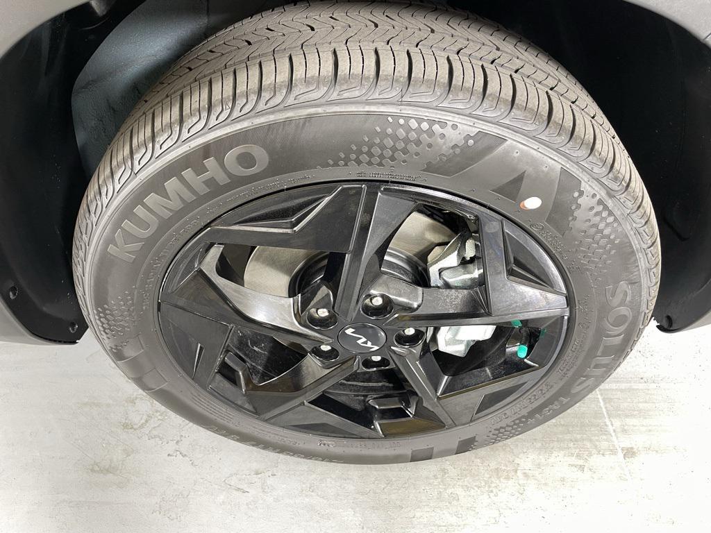 new 2026 Kia Seltos car, priced at $29,581