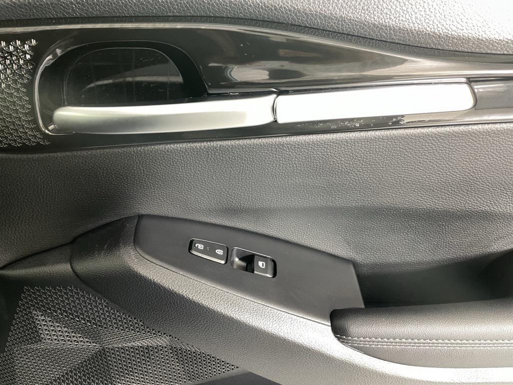 new 2026 Kia Seltos car, priced at $29,581