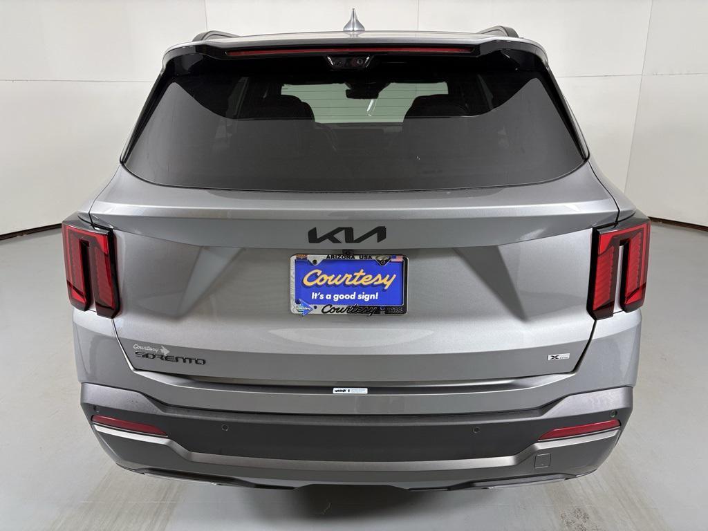 new 2026 Kia Sorento Hybrid car, priced at $47,648