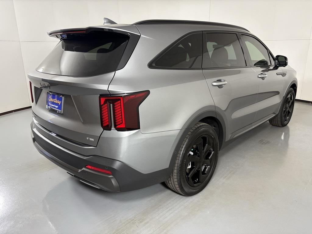 new 2026 Kia Sorento Hybrid car, priced at $47,648
