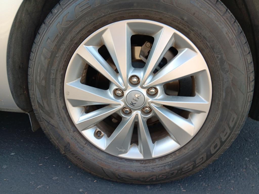 used 2016 Kia Sedona car, priced at $9,900