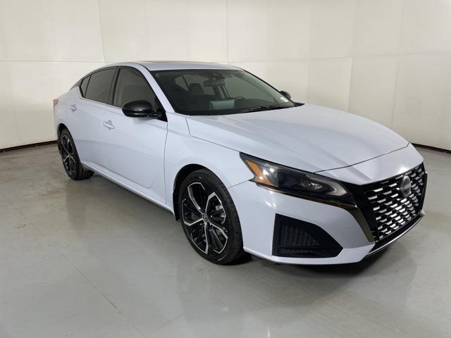 used 2023 Nissan Altima car, priced at $16,900