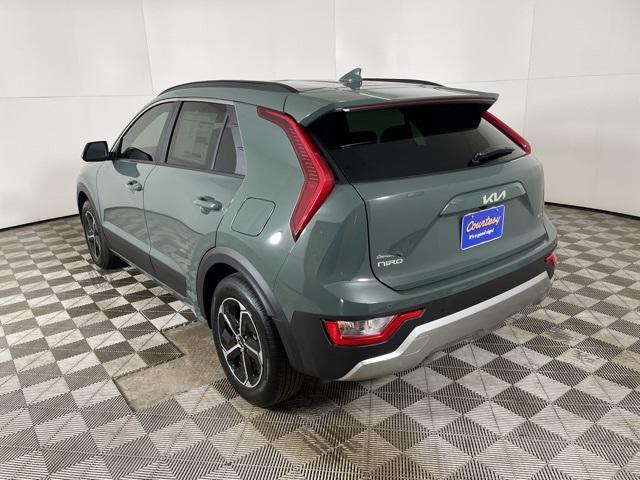 new 2025 Kia Niro car, priced at $29,678