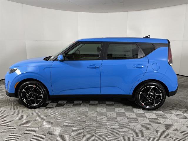 used 2025 Kia Soul car, priced at $25,999