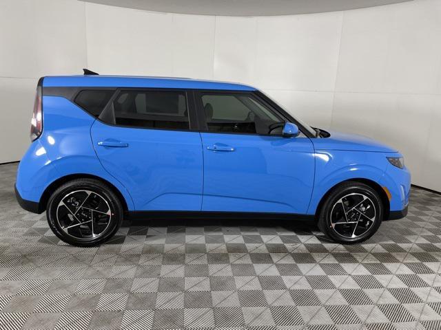 used 2025 Kia Soul car, priced at $25,999