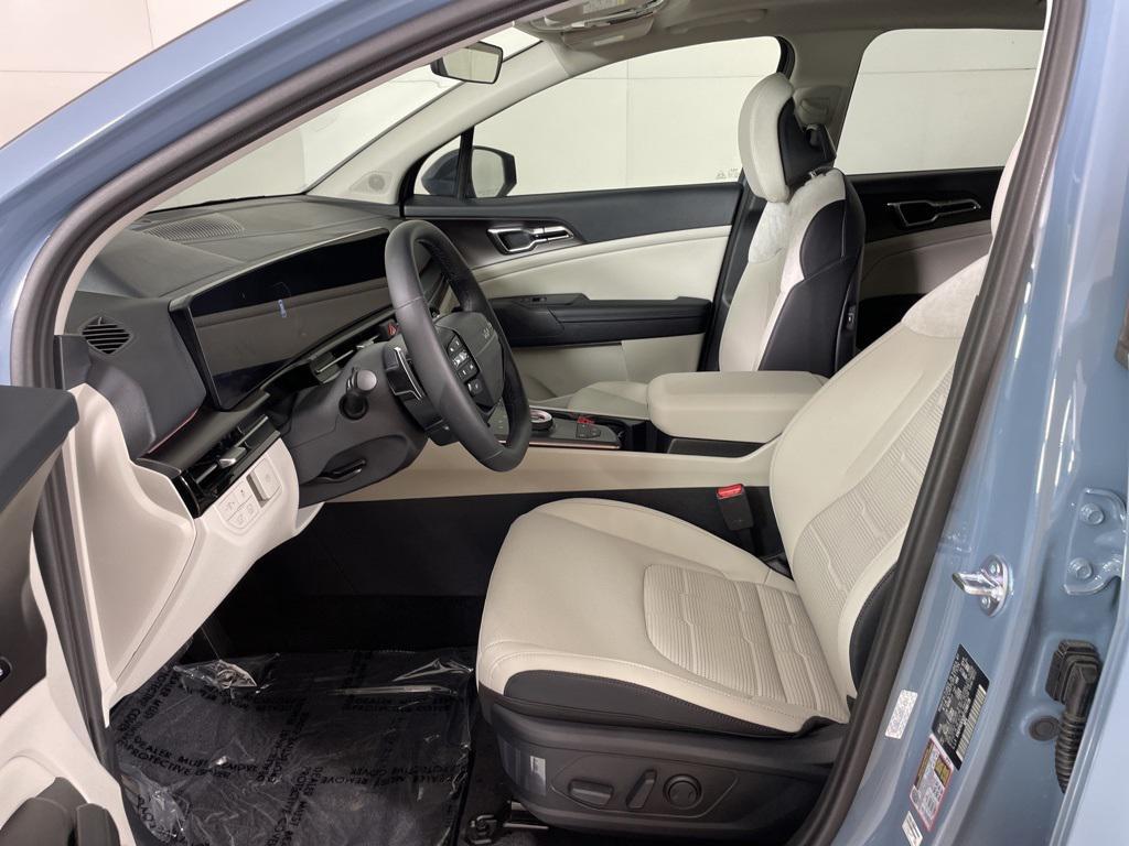 new 2026 Kia Sportage Hybrid car, priced at $42,225