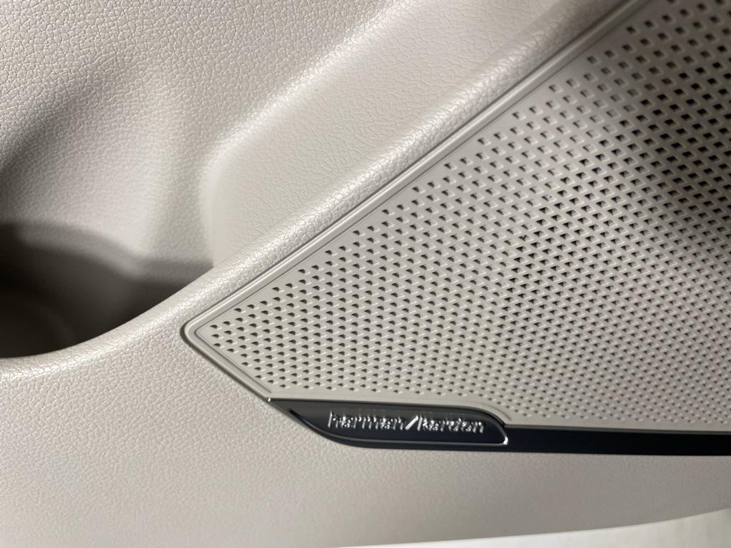 new 2026 Kia Sportage Hybrid car, priced at $42,225