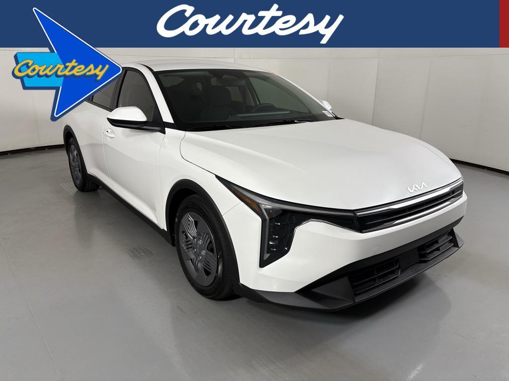 new 2025 Kia K4 car, priced at $22,066