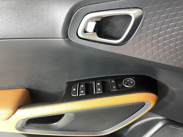new 2025 Kia Soul car, priced at $25,629