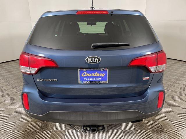 used 2015 Kia Sorento car, priced at $10,000