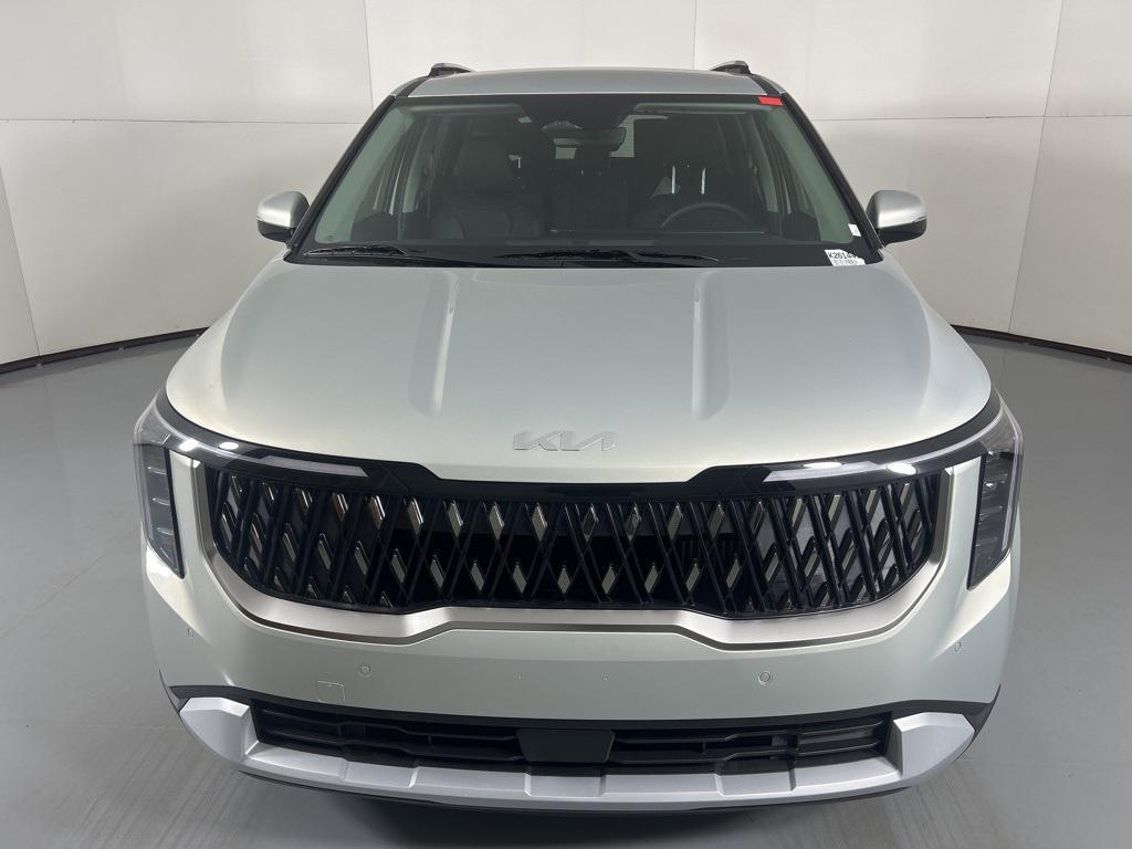 new 2026 Kia Carnival Hybrid car, priced at $43,601