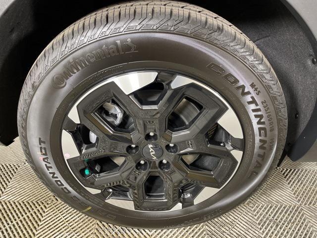 new 2025 Kia Sorento car, priced at $35,189