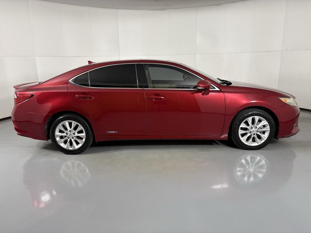 used 2013 Lexus ES 300h car, priced at $14,900