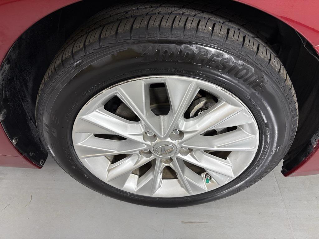 used 2013 Lexus ES 300h car, priced at $14,900