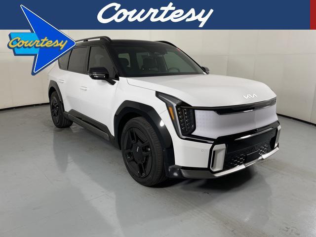 new 2026 Kia EV9 car, priced at $72,210