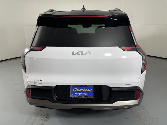 new 2026 Kia EV9 car, priced at $72,210