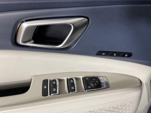 new 2025 Kia Carnival car, priced at $41,496
