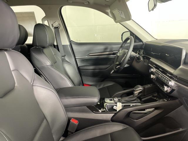 new 2025 Kia Telluride car, priced at $40,034