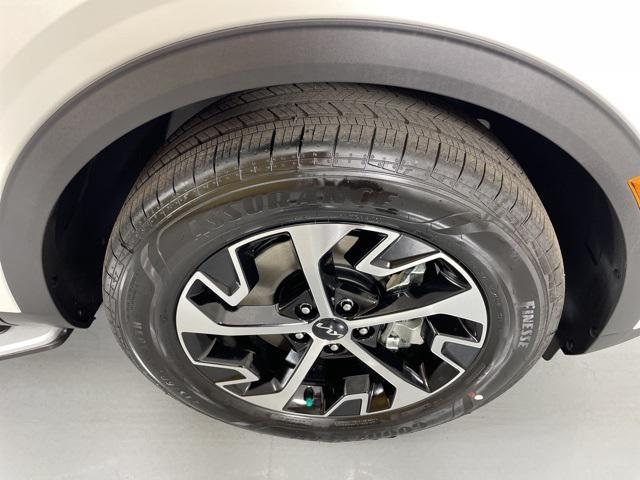 new 2025 Kia Sportage Hybrid car, priced at $35,297