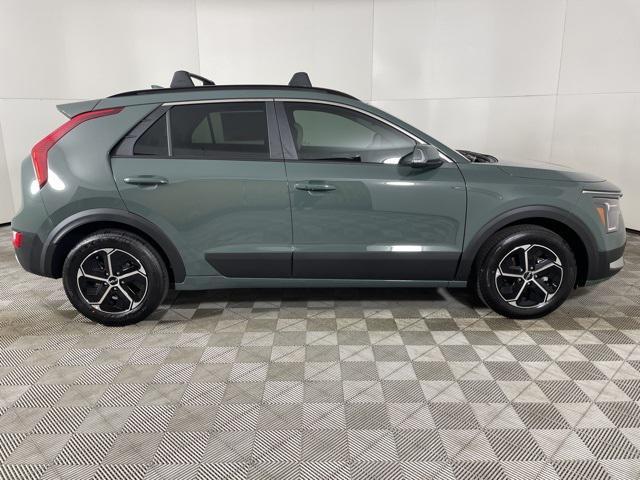 new 2025 Kia Niro car, priced at $32,230