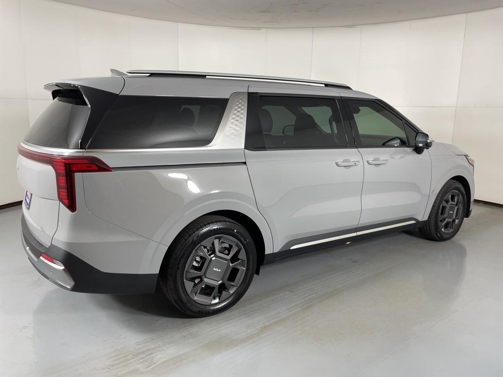 new 2026 Kia Carnival car, priced at $45,689