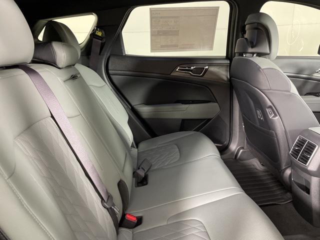 new 2025 Kia Sportage car, priced at $39,406