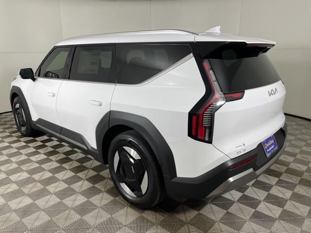 new 2025 Kia EV9 car, priced at $58,505