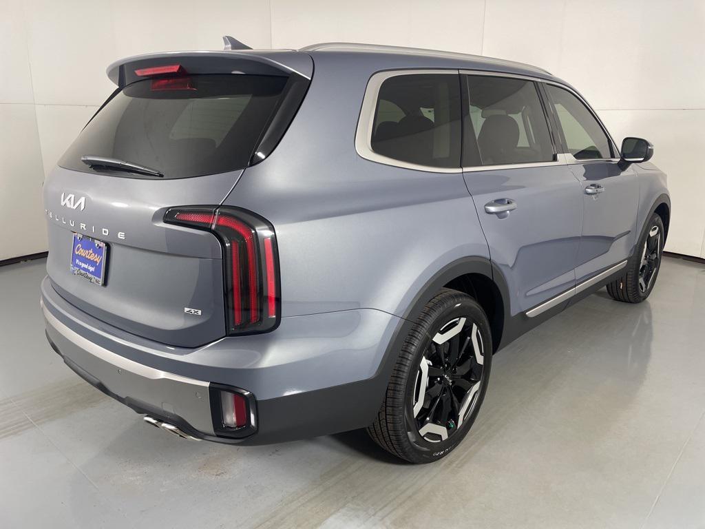 new 2025 Kia Telluride car, priced at $44,135