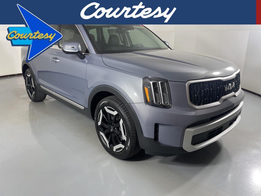 new 2025 Kia Telluride car, priced at $44,135