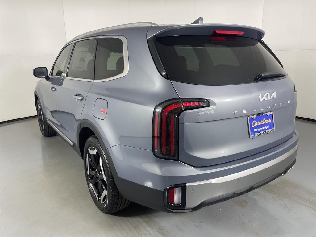 new 2025 Kia Telluride car, priced at $44,135